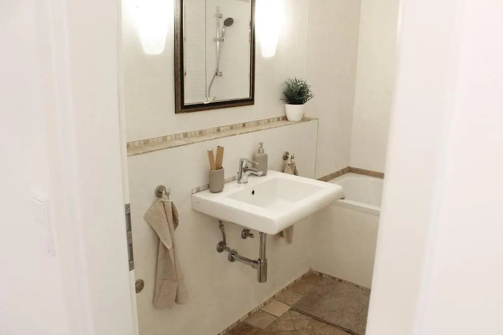 Cozy, Quiet Munich City Apartment Germany